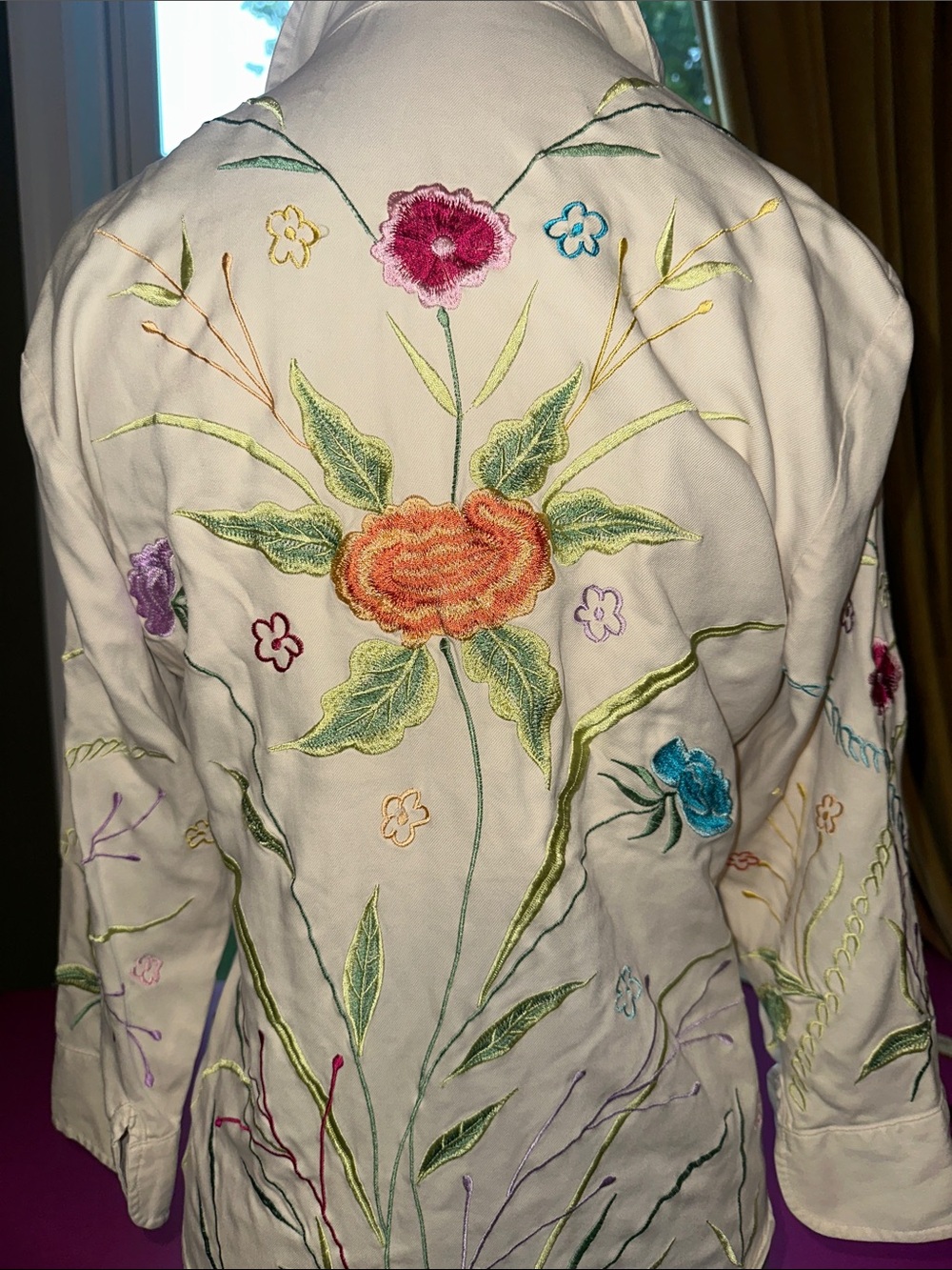 Vintage Bobby Chan Cream Embroidered Floral Button-Down Shirt - Picture 7 of 13